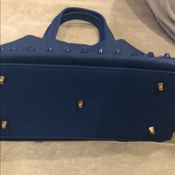 Bucket bag - Picture 4 of 4